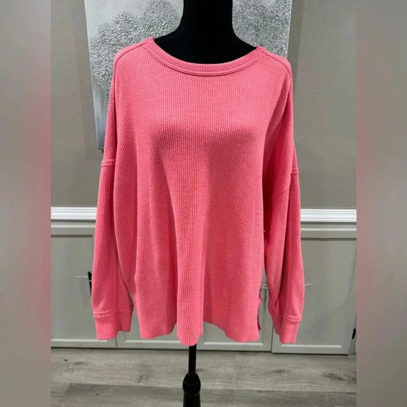 Maurice’s Textured Hot Pink Crew - Picture 2 of 4